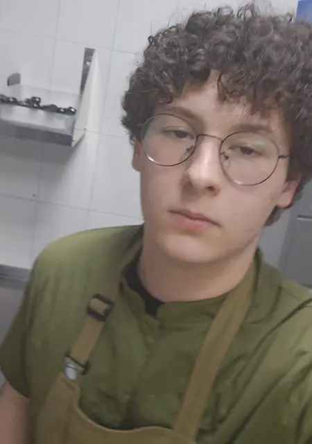 Олег из Владикавказа, ищу на сайте знакомства на одну ночь