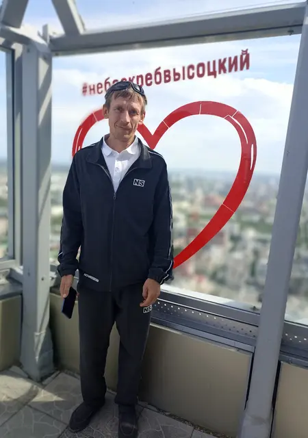 Я Евгений, 41, знакомлюсь на одну ночь в Каменске-Уральском