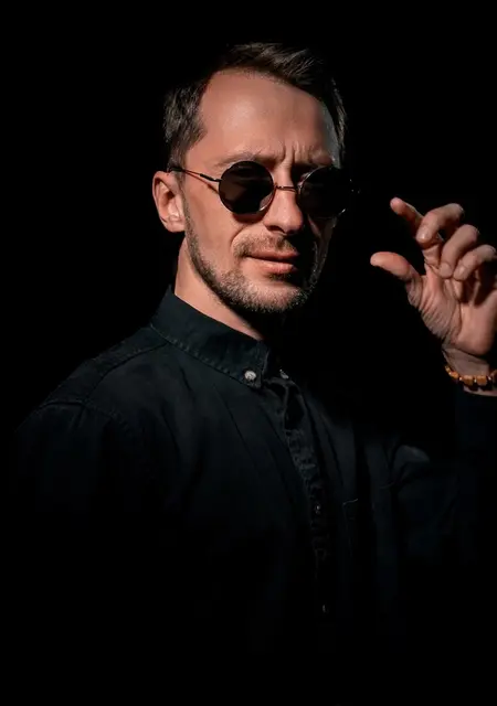 Александр из Тамбова, ищу на сайте знакомства на одну ночь