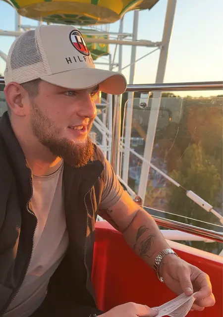 Я Богдан, 30, знакомлюсь на одну ночь в Петрозаводске