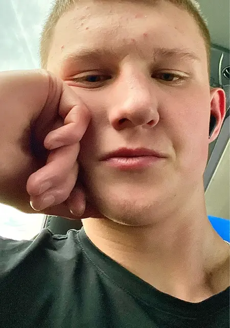 Роман из Ханты-Мансийска, ищу на сайте знакомства на одну ночь