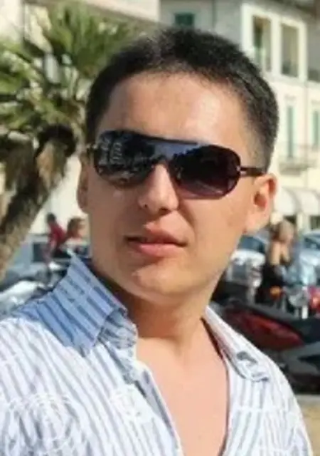 Руслан из Ноябрьска, ищу на сайте общение