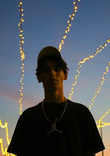 Саша из Салавата, мне 25, познакомлюсь на одну ночь