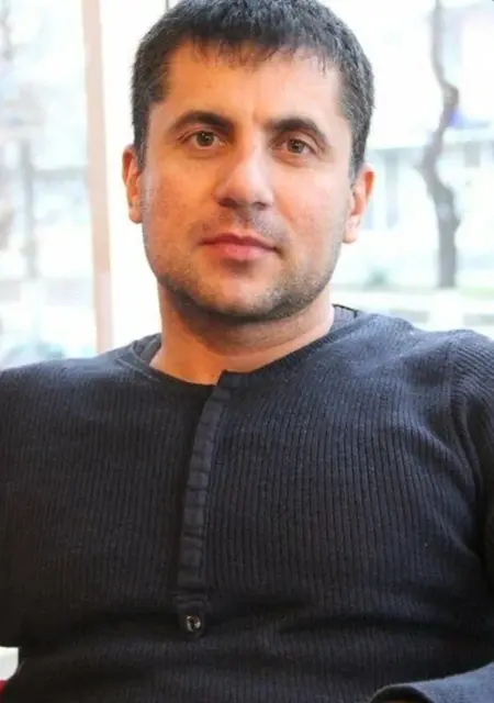 Сергей из Твери, мне 40, познакомлюсь на одну ночь