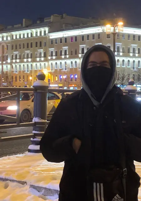 Виктор из Всеволожска, мне 19, познакомлюсь для общения