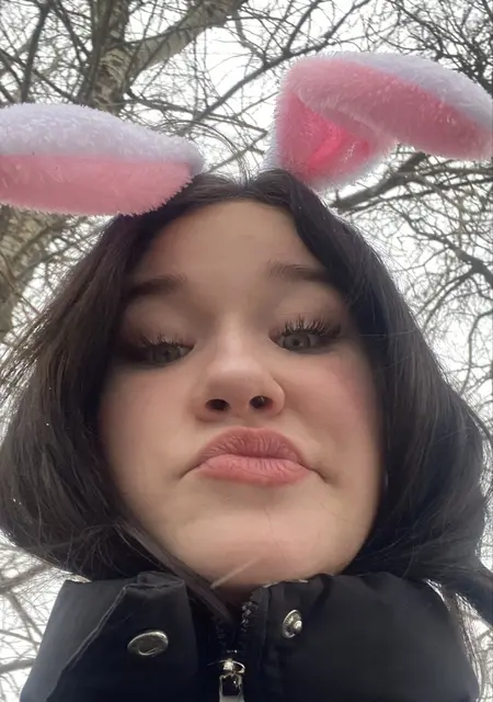 Ангелина из Тулы, мне 19, познакомлюсь для общения
