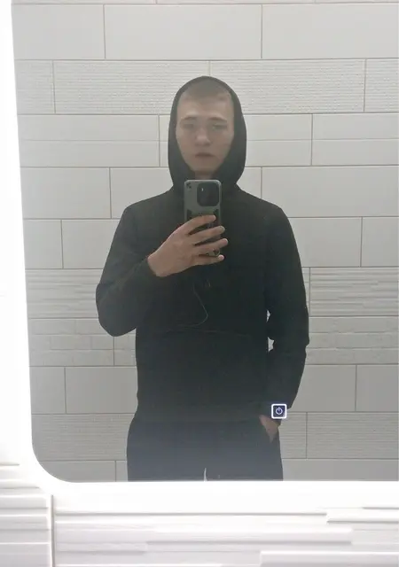 Я Дима, 20, знакомлюсь без обязательств в Иркутске