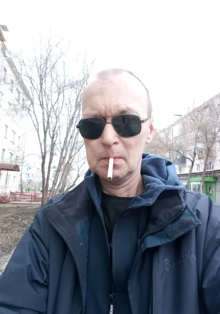 Владимир из Похвистнева, ищу на сайте знакомства на одну ночь