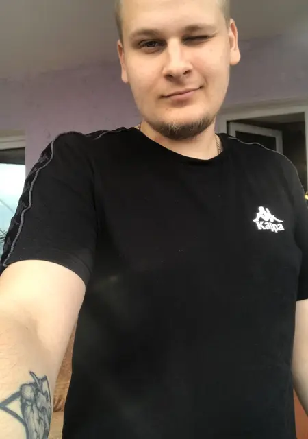 Андрей из Пскова, мне 23, познакомлюсь для вирта