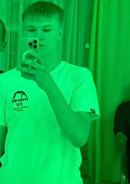 Я Сергей, 18, знакомлюсь для постоянных отношений в Борзе