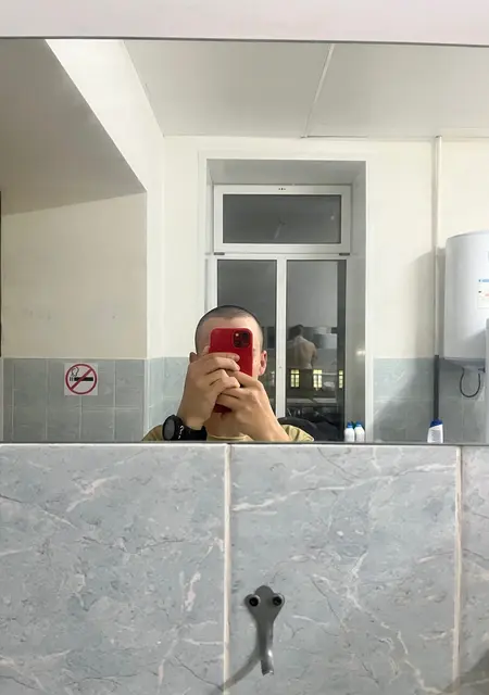 Денис из Ульяновска, мне 20, познакомлюсь для общения