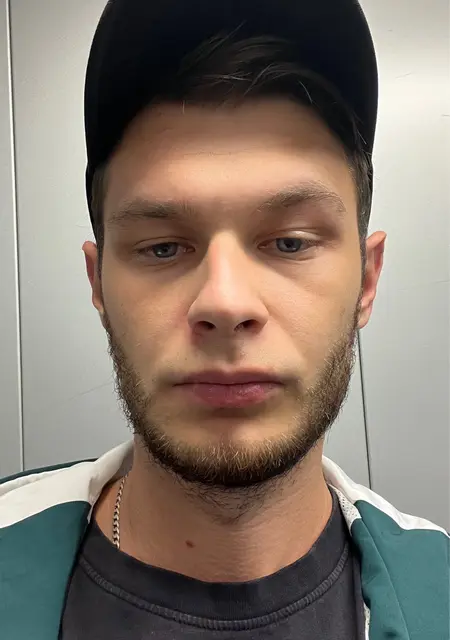 Я Роман, 29, знакомлюсь для общения в Абакане