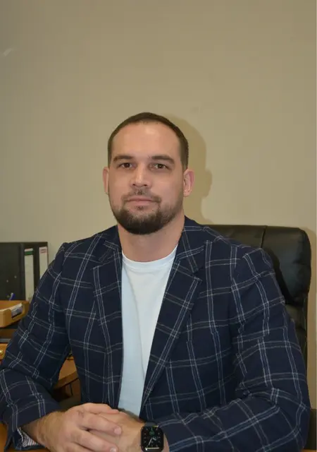 Black из Бердска, ищу на сайте общение