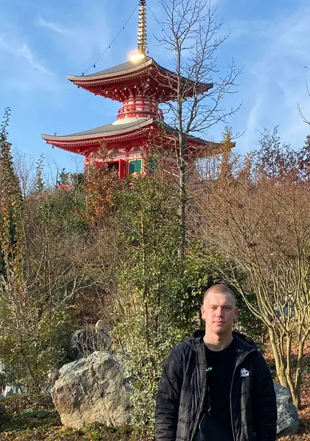 Я Egor, 20, из Кисловодска, ищу знакомства без обязательств