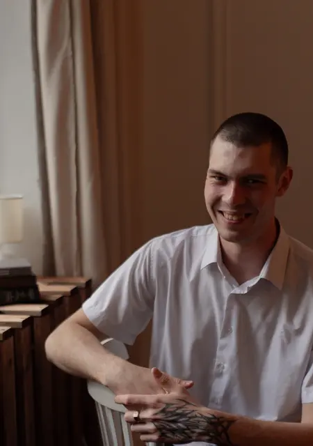 Я Артур, 21, знакомлюсь без обязательств в Йошкар-Оле