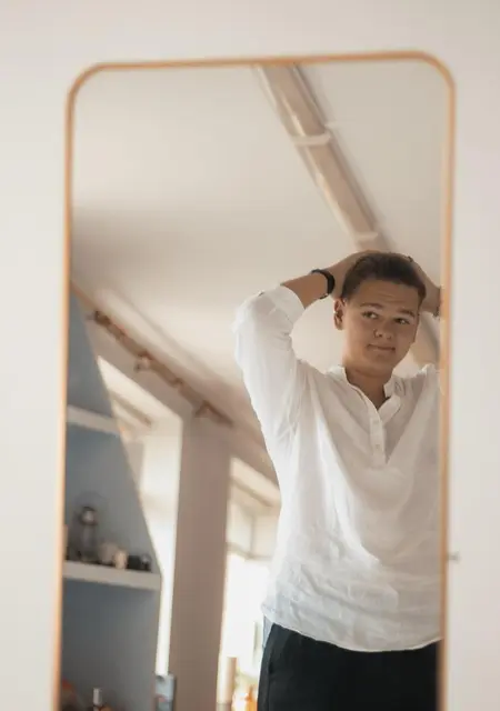 Я Nikita, 19, из Санкт-Петербурга, ищу знакомство для постоянных отношений