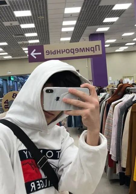 Я Сухроб Ниёзов, 21, знакомлюсь на одну ночь в Перми