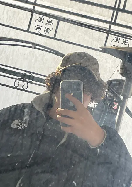 Кузьма из Протвина, мне 20, познакомлюсь на одну ночь