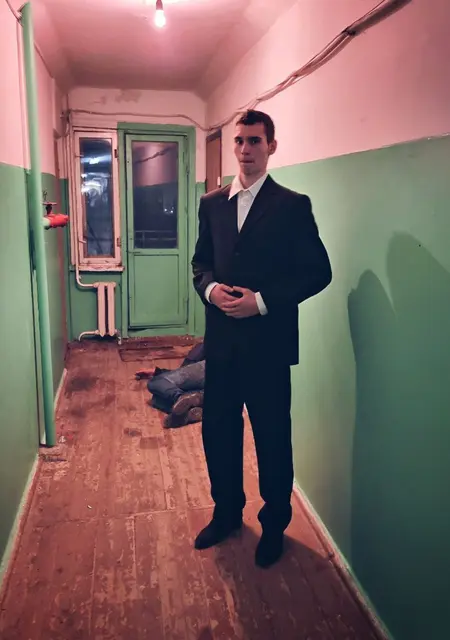 Я Степан, 22, знакомлюсь на одну ночь в Усинске