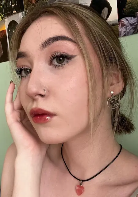 Ашюск из Читы, мне 20, познакомлюсь без обязательств