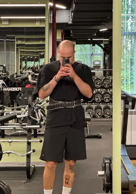 Я Maxim, 30, из Твери, ищу знакомства без обязательств