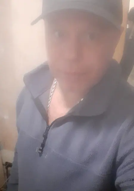 Я Сергей, 42, из Хабаровска, ищу знакомство для открытые отношения