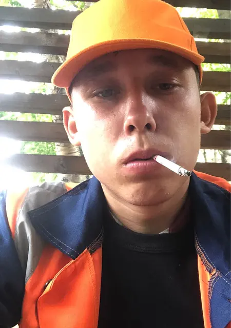 Ренат из Кургана, ищу на сайте открытые отношения