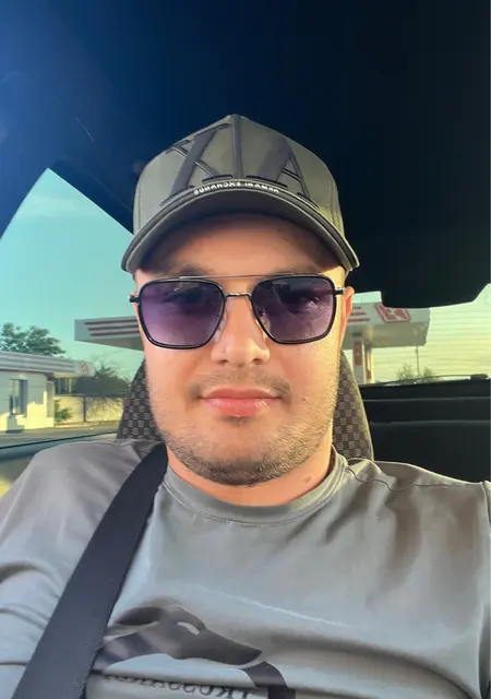 Я Андрей, 30, из Ростова-на-Дону, ищу знакомства без обязательств