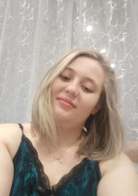 Светлана из Новосибирска, мне 23, познакомлюсь для совместных путешествий