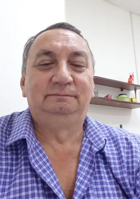 Я Владимир, 63, из Москвы, ищу знакомство для приятного времяпровождения