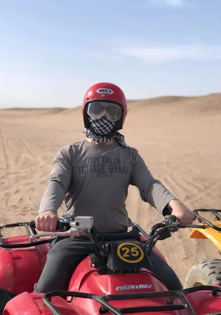 Евгений из Сатки, мне 30, познакомлюсь для дружбы