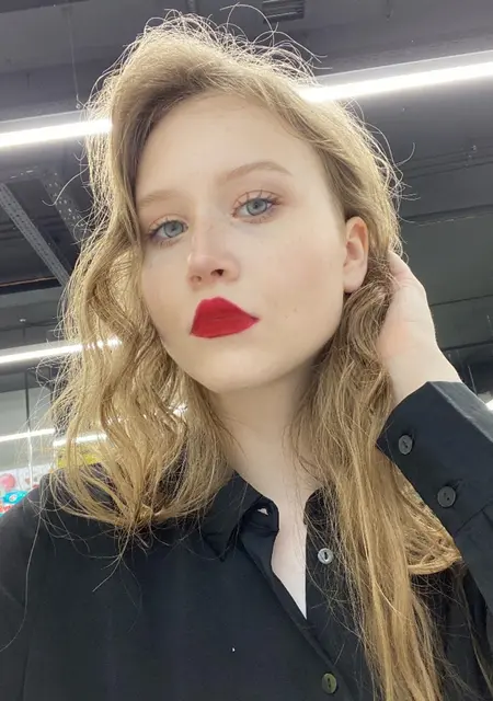 Софья из Хабаровска, мне 19, познакомлюсь для приятного времяпровождения