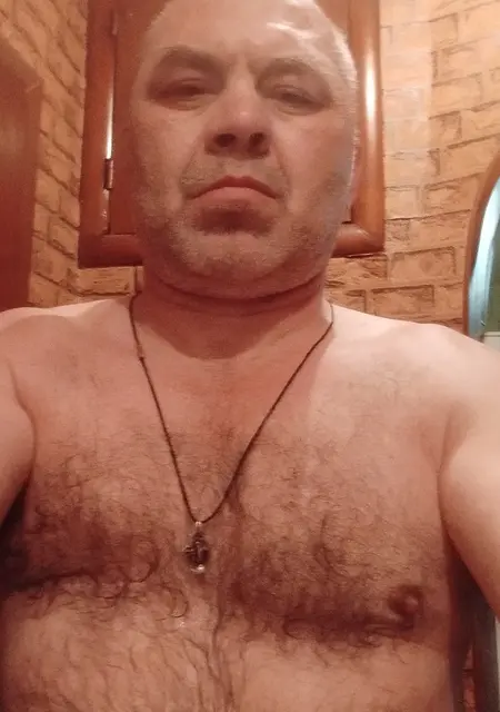 Я Михаил, 51, из Самары, ищу знакомство для постоянных отношений