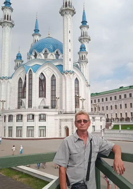 Серж из Москвы, ищу на сайте знакомства без обязательств