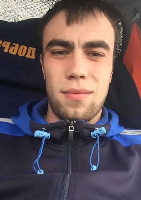 Андрей из Кирова, мне 31, познакомлюсь без обязательств