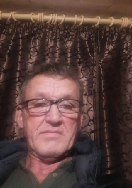 Я Валерий, 55, знакомлюсь для вирта в Самаре