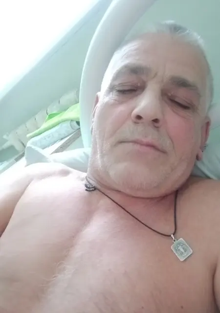 Анатолий из Нижнего Новгорода, мне 56, познакомлюсь на одну ночь