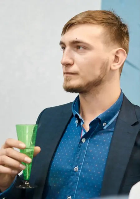 Я Макс, 28, знакомлюсь без обязательств в Оренбурге