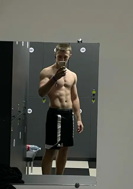 Влад из Саранска, мне 58, познакомлюсь без обязательств