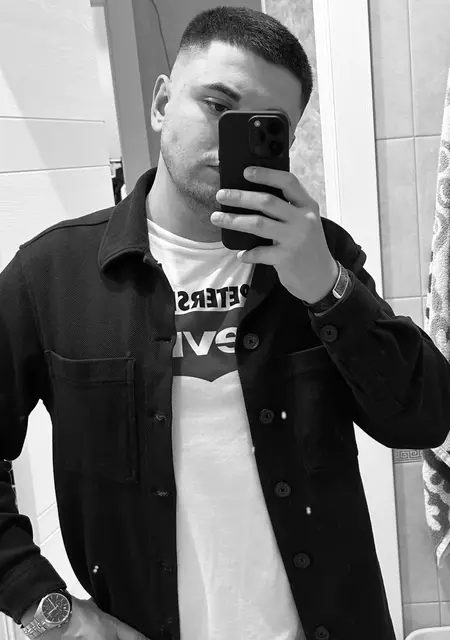 Я Edmon, 26, знакомлюсь без обязательств в Подольске