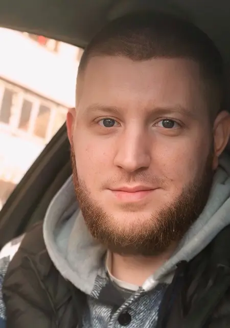 Влад из Москвы, мне 31, познакомлюсь на одну ночь