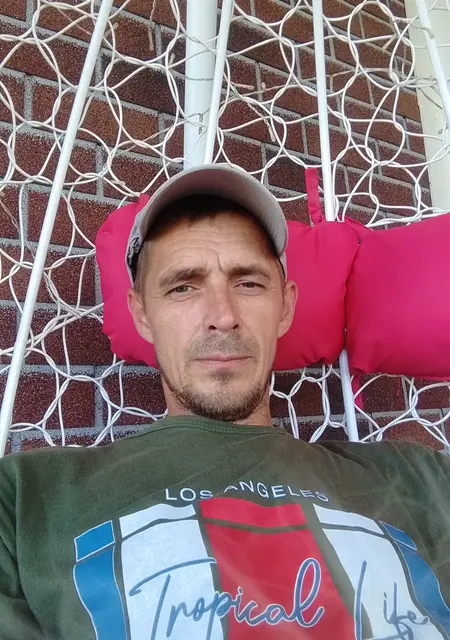 Михаил из Рязани, ищу на сайте знакомства без обязательств