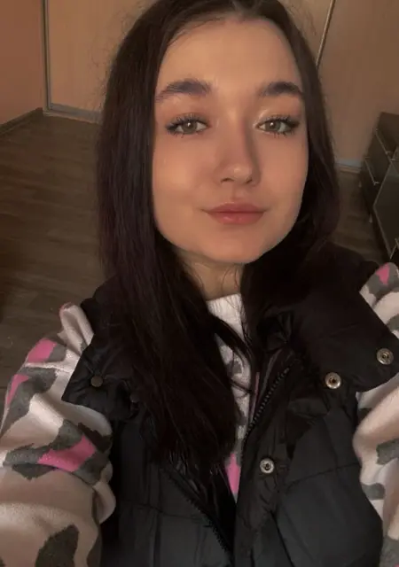 Я Анастасия, 22, из Барнаула, ищу знакомство для общения