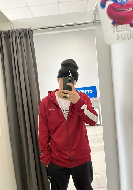 Бог из Армавира, ищу на сайте знакомства на одну ночь