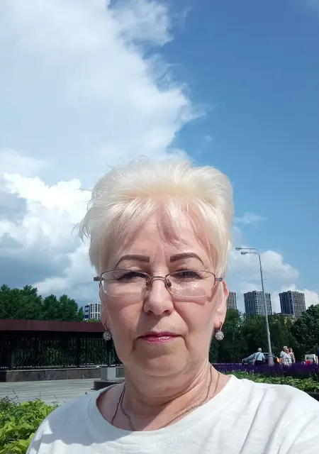 Я Ирина, 59, знакомлюсь для общения в Березниках
