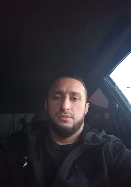 Я Шамиль, 34, из Пушкина, ищу знакомства без обязательств