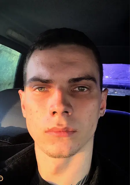 Я Данил, 21, из Пензы, ищу знакомство для дружбы