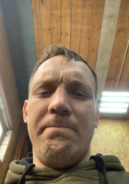 Я Павел, 30, из Архангельска, ищу знакомство для общения