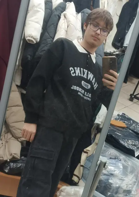 Я Макс, 18, из Нижнего Новгорода, ищу знакомство для общения