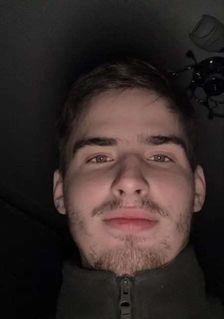 Вадим из Москвы, ищу на сайте знакомства на одну ночь